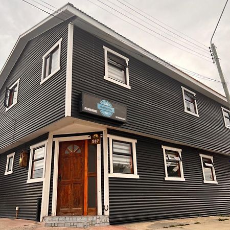 Hostal B&B Coastal Natales Puerto Natales Zewnętrze zdjęcie